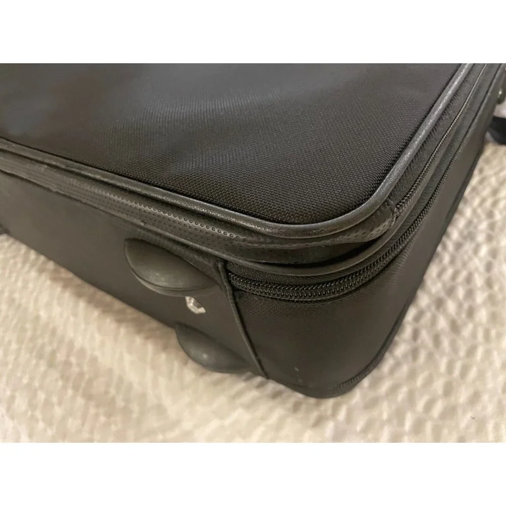 Porsche Design Roadster Briefcase Over-Night Bag with Shoulder Strap in Black